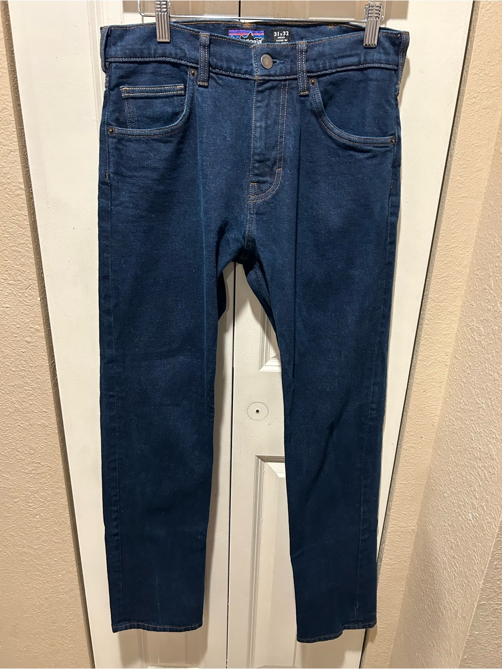 Patagonia Straight Slim Fit Organic Cotton Men’s Jeans , size 31x 32